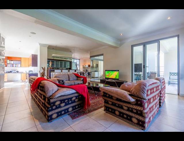 6 BEDROOM PROPERTY TO RENT IN WATERKLOOF RIDGE